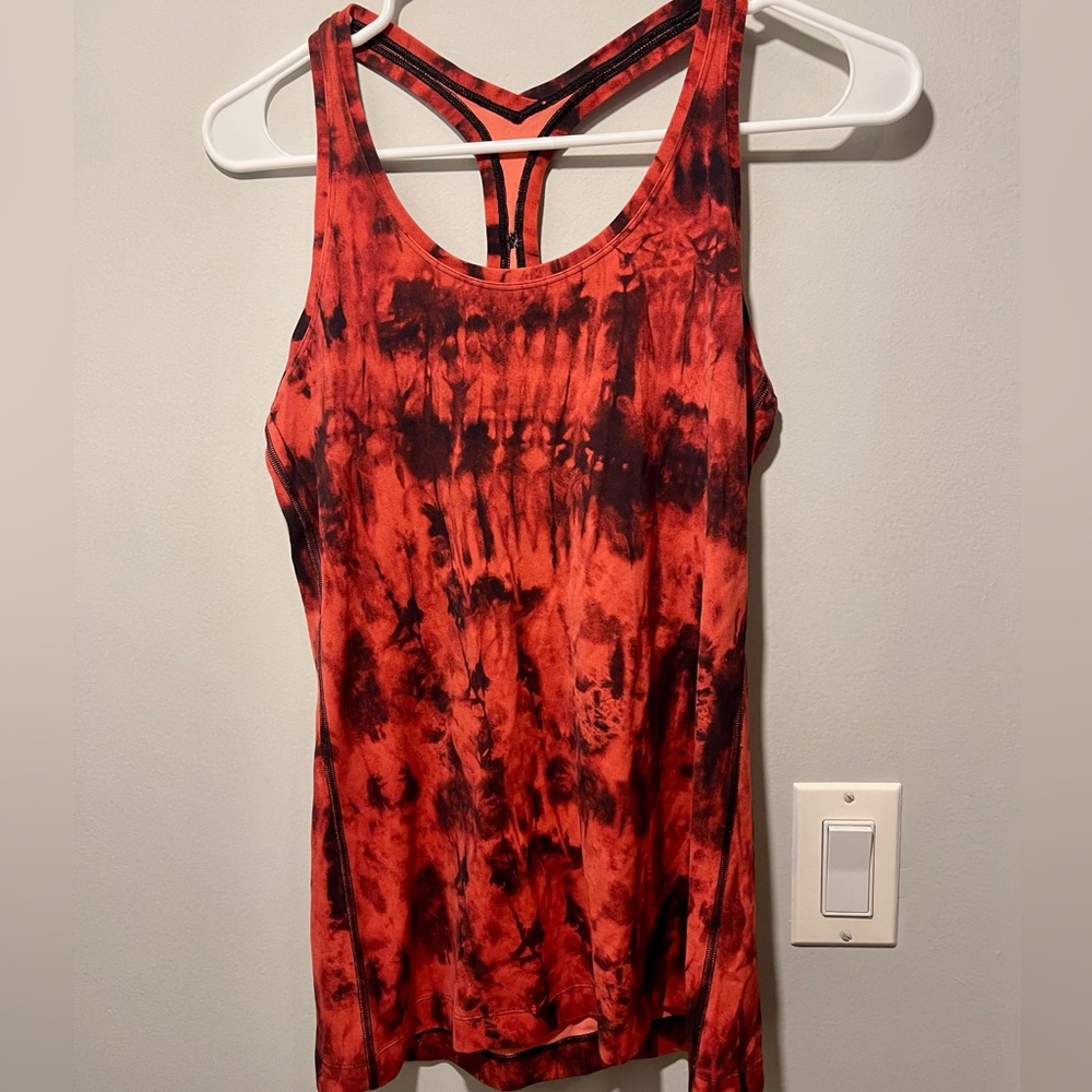 Lululemon tank top